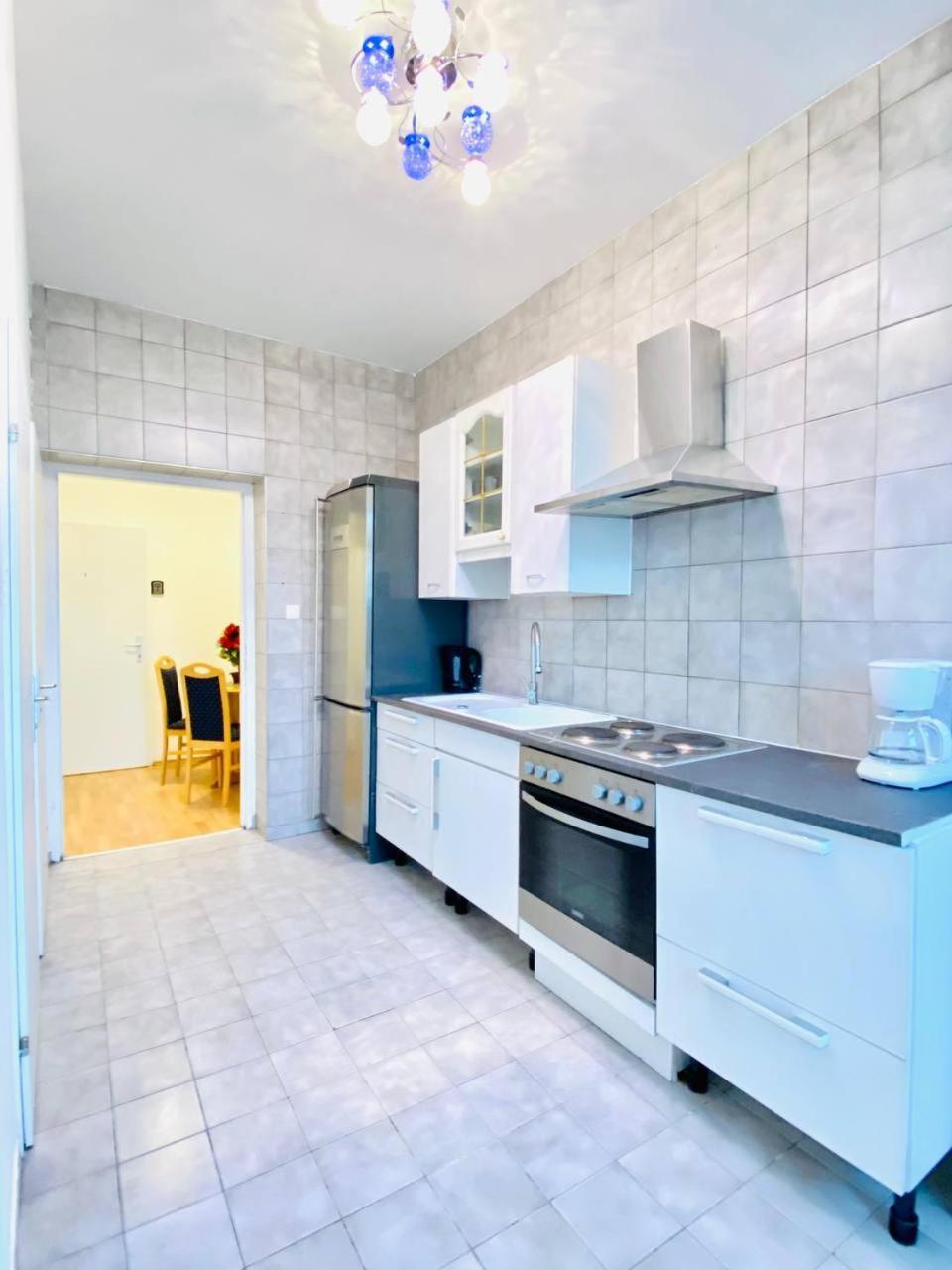 Comfortable Room In The 23Rd District Of Vienna Fr4 Exterior photo
