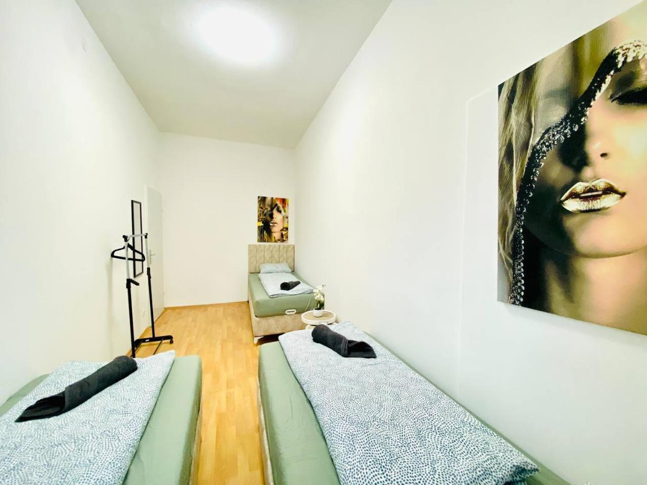 Comfortable Room In The 23Rd District Of Vienna Fr4 Exterior photo